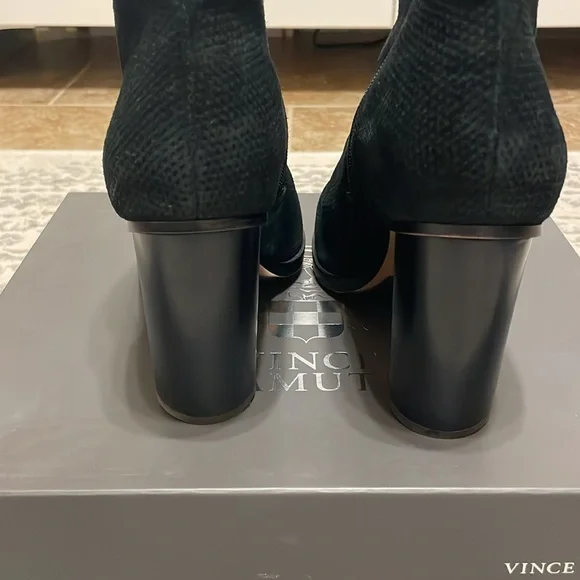 Vince Camuto Black Booties - Picture 2 of 5